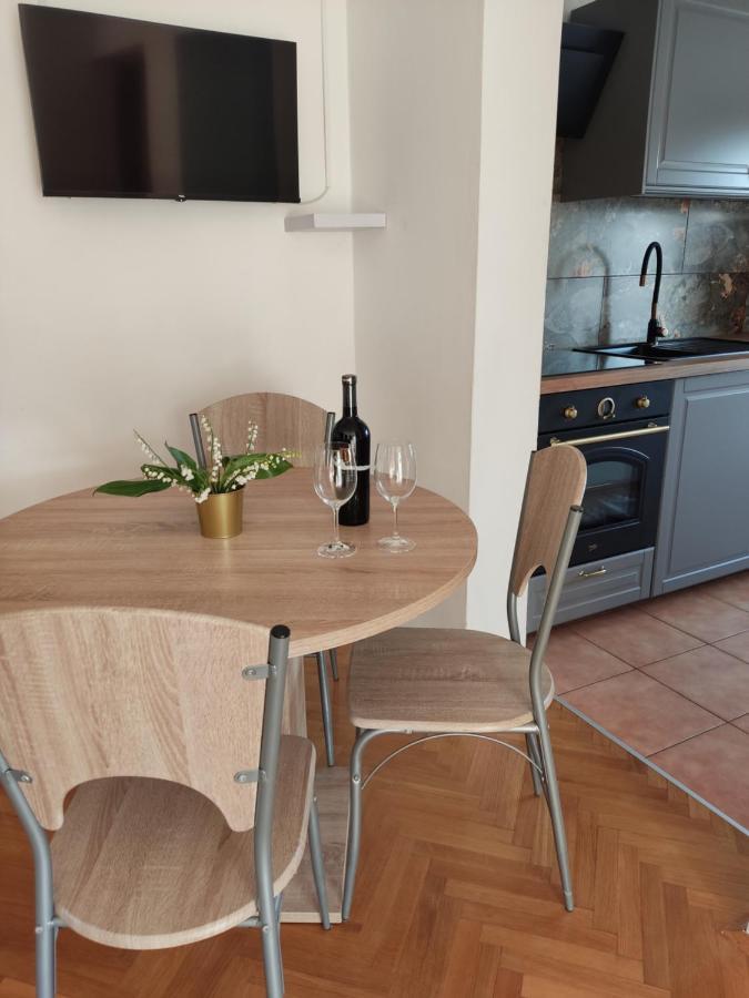 Apartman Car Vir Extérieur photo